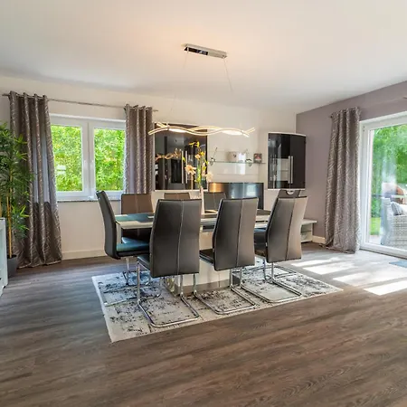 Leeloo S Sunlight Дом отдыха Ходенхаген