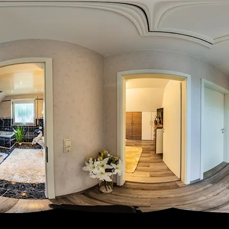 Leeloo S Sunlight Дом отдыха *