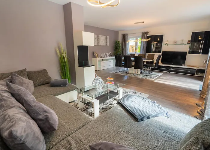 Leeloo S Sunlight Hodenhagen